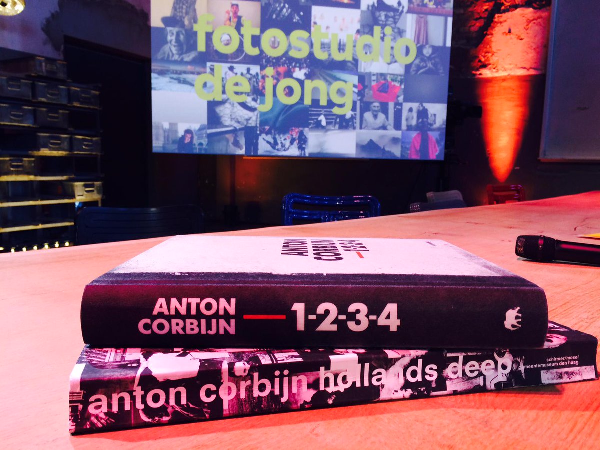 Vanavond in #FSdeJ: Anton Corbijn bespreekt met <a href="/wilfrieddejong/">Wilfried de Jong</a> drie foto’s uit zijn omvangrijke oeuvre.