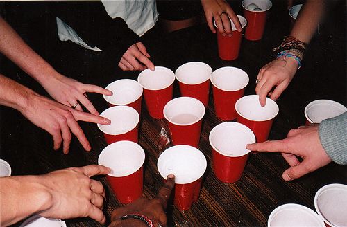 BuyRiteTR's tweet photo. Here are some fun games to play when hanging out with friends! http://t.co/V1FpzXtY5x http://t.co/zZ07dKK5Ej