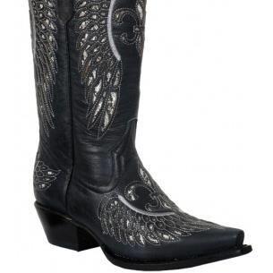 AlabamaYallers's tweet photo. @blakeshelton here mine is hidden in my #wishingboot http://t.co/K0PdE15xOn