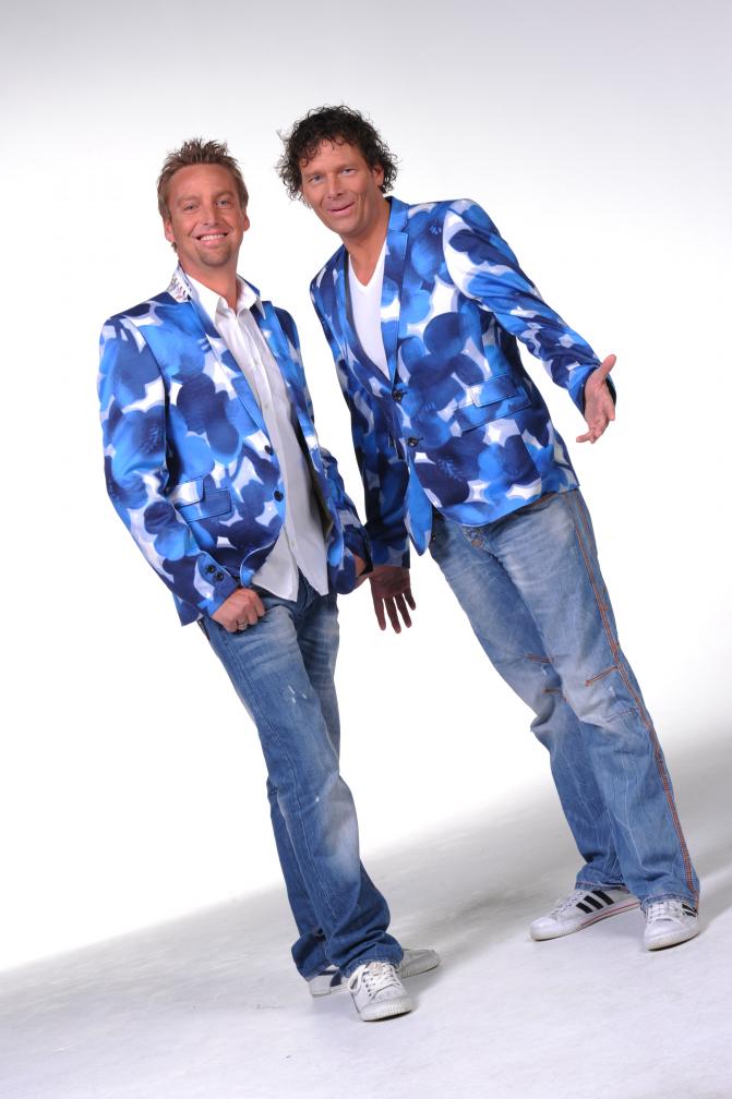 Gezellig! De <a href="/gebroedersko/">Gebroeders ko</a> zijn er ook bij op 13 juni in Nieuwleusen tijdens 10 jaar #RADIONL en 100 x <a href="/megapiraten/">Mega Piraten Festijn</a>