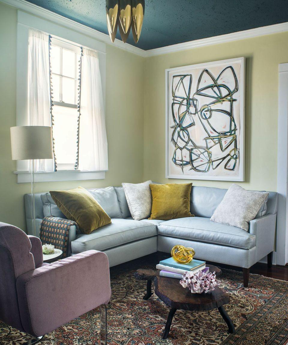 LonnyMag's tweet photo. See how designer @tytydesigns tweaked her big-city aesthetic to fit a 1920s L.A. bungalow. http://t.co/AuwvSrKUUk http://t.co/ncWFPDnzuJ