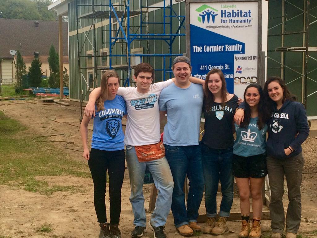 ColumbiaHFH's tweet photo. Team CU wearing our school shirts on site! #BNCInstaBuild http://t.co/RiV8dBhFOy