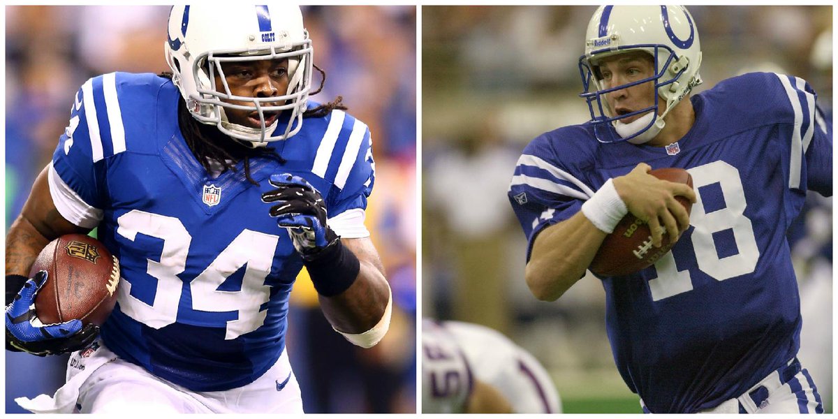 ESPNNFL's tweet photo. Stat of the Day - Longest career run:

Peyton Manning - 33 yards
Trent Richardson - 32 yards

(h/t Jaypegg - Reddit) http://t.co/Iw9O92kYdh