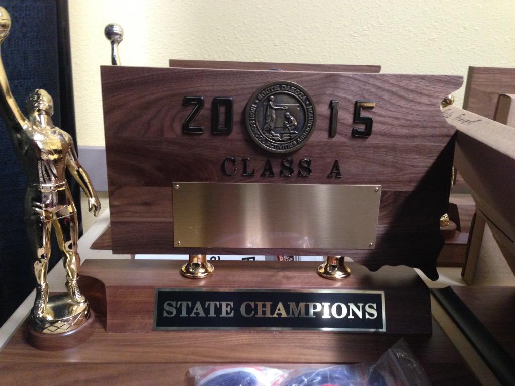 RyanDeal_605's tweet photo. Here's what all the fuss is about. Who is gonna win it? #StateAs #SDAHoops15 http://t.co/wPmO4BTBPk