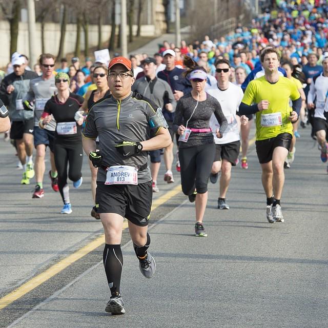 andrewchak's tweet image. #TBT When it *looked* like I was leading the pack at my favourite 10K race - #TYS10K. Visit Toronto10K.ca @runcrs f…