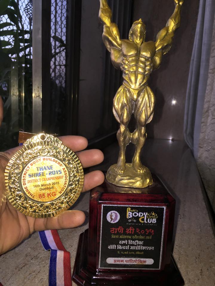 RoBodyBuilding's tweet photo. Won Gold in 85kgs competition #FeelsGreat #BodyBuilding #mypassion http://t.co/XUTBC0YNKt