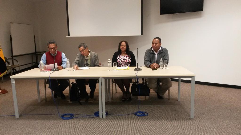 ZobeidaGudino's tweet photo. Iniciamos foro sobre el #DecenioAfrodescendiente en @FLACSOec http://t.co/4VjbqH2gjO