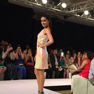 LRSShraddha's tweet photo. @ShraddhaKapoor walks the ramp for #MissBennett London.
#LakmeFashionWeek2015 Day 2 http://t.co/aqJ2nFCS7q