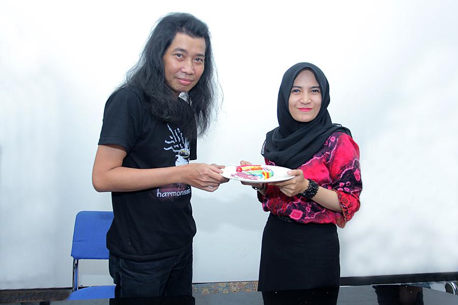 TheRespect's tweet image. Naah :|