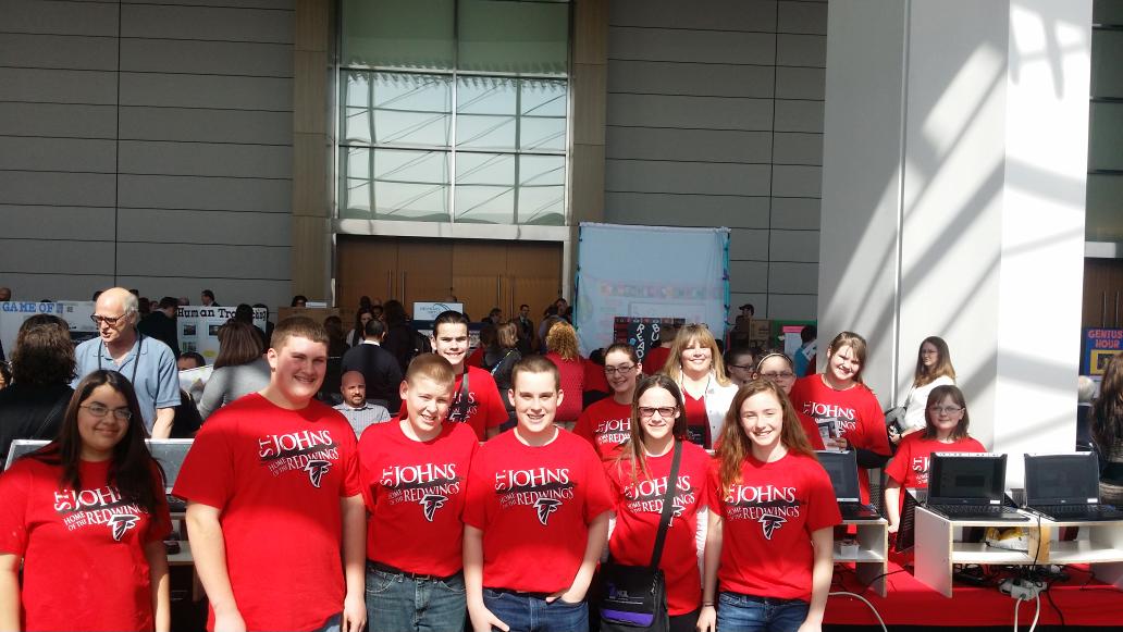 drjennparker's tweet photo. St Johns looks great at #macul15 with @reneejorae http://t.co/t6RaoMhBJ5