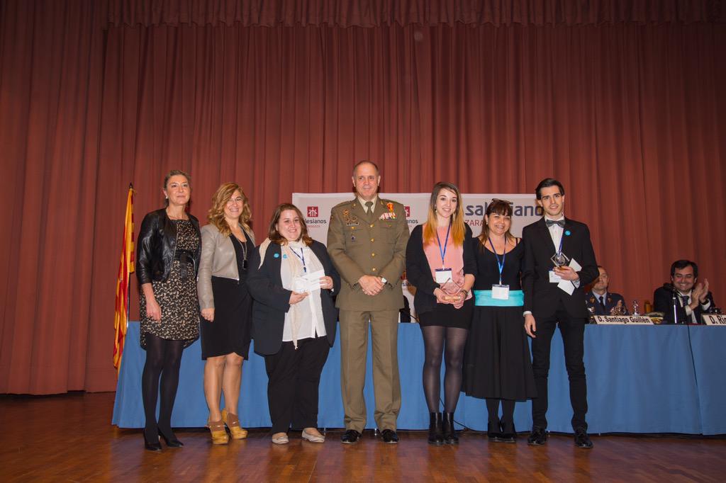 learntoenjoy1's tweet photo. Primer Premio @PremioDonBosco #PdB2015 el pasado jueves en Zaragoza. Gracias a todos por creer en nosotros! http://t.co/Fd60BftiKz