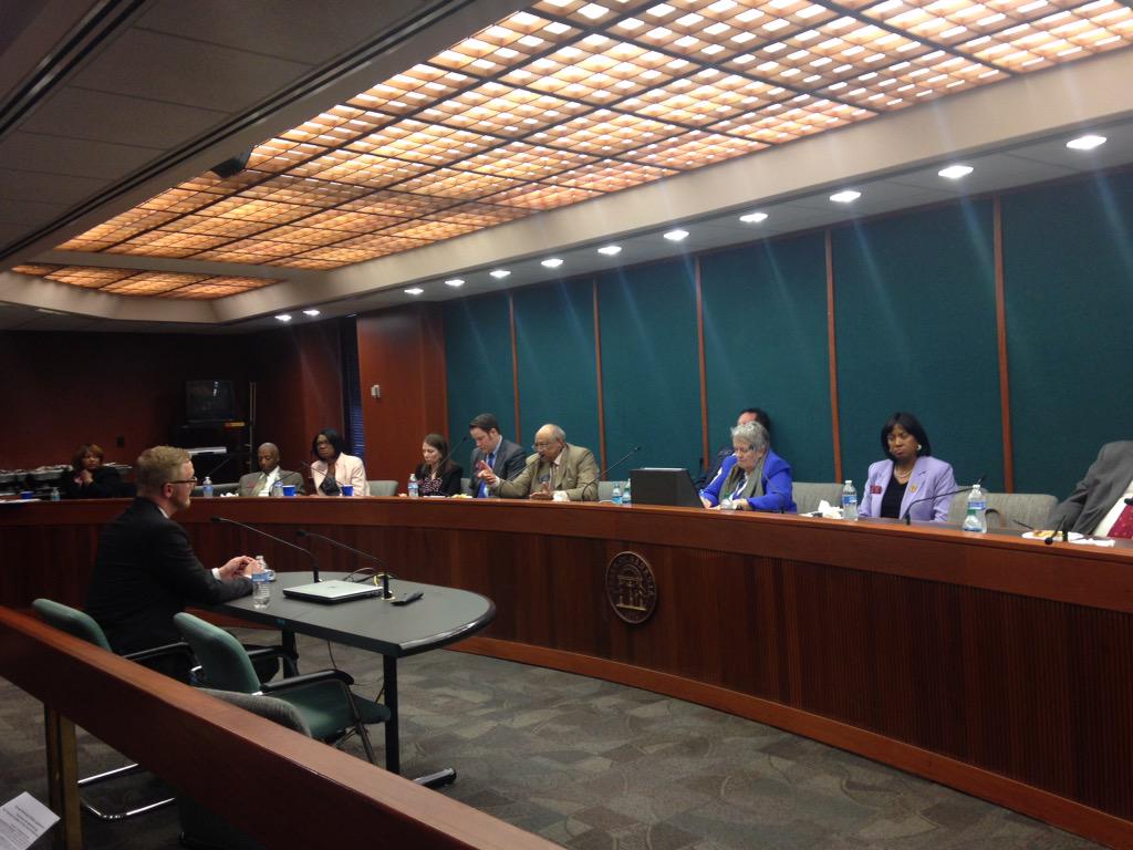 SenNanOrrock's tweet photo. Senator Lucas raises concerns about allocations. #GaPol #Transportation http://t.co/P5ZWMS8SuG