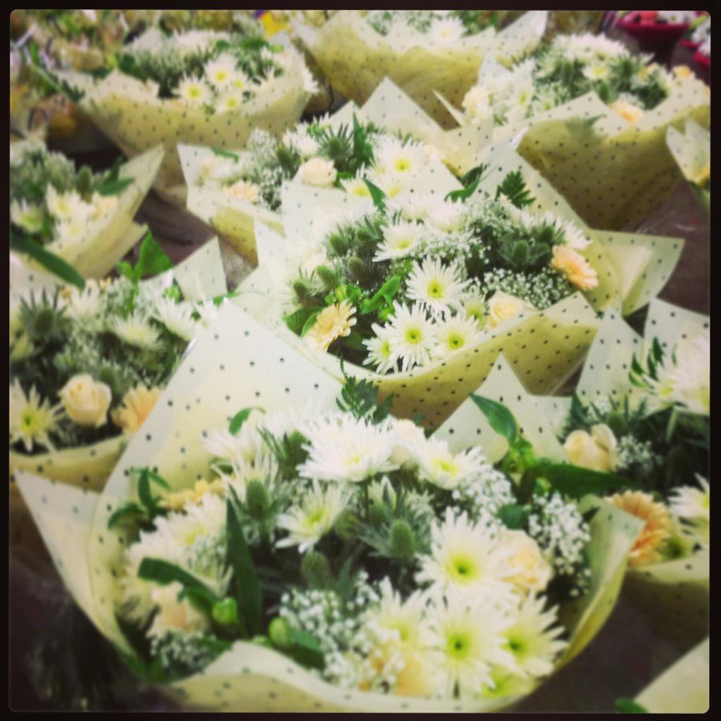Fbkgirls's tweet photo. Mother's Day 2015! 
Our poor staff, worked till they dropped http://t.co/gwq9H7XCt7