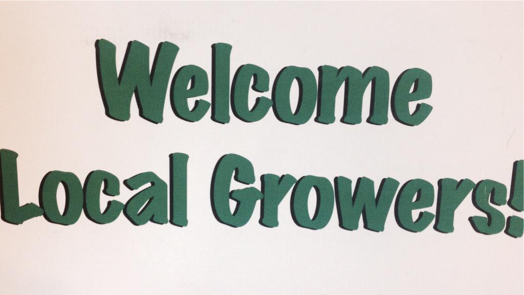 IsraelOQuinn's tweet photo. Enjoyed lunch with local produce growers. Incredible products from hard working folks. #VaAgriculture #Agweek2015 http://t.co/lCzljBSwKm