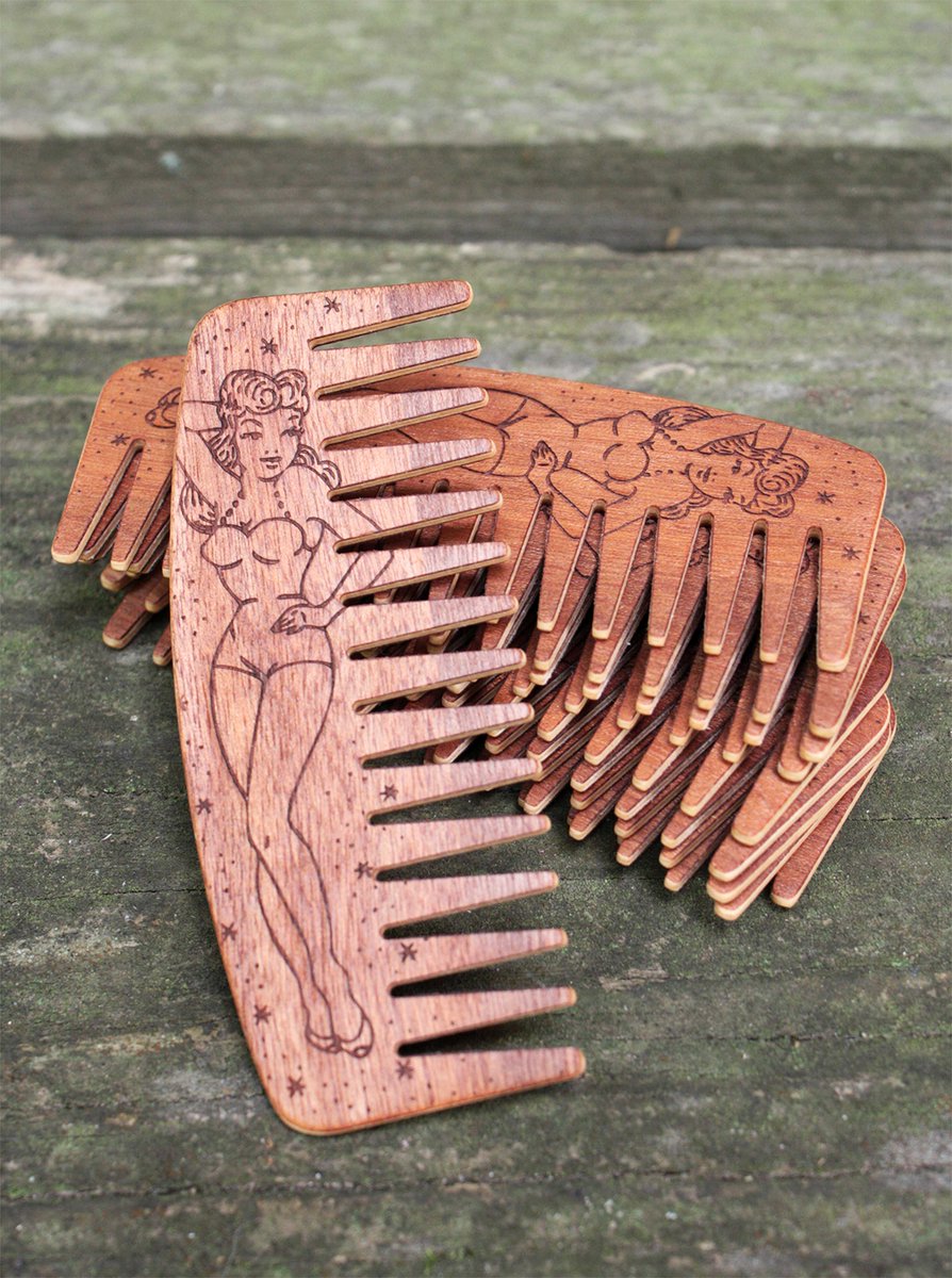 A few of these babes have found themselves in the BigRed #beardcomb Chopping Block! Get em! bigredbeardcombs.com/product/big-re…