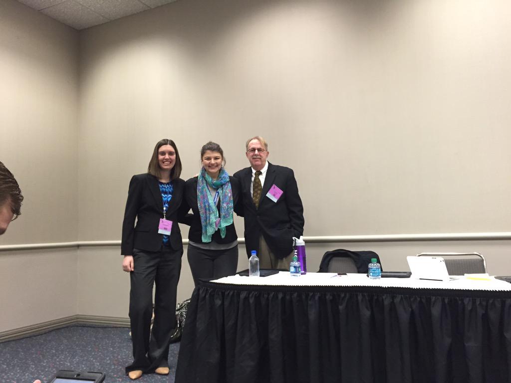 s_bryer's tweet photo. Well done all! #macul15 #thinkingoutsidetheapp @MsLundstrom1 @MsKrzak @tonydonk http://t.co/Ed3CeH0WBM