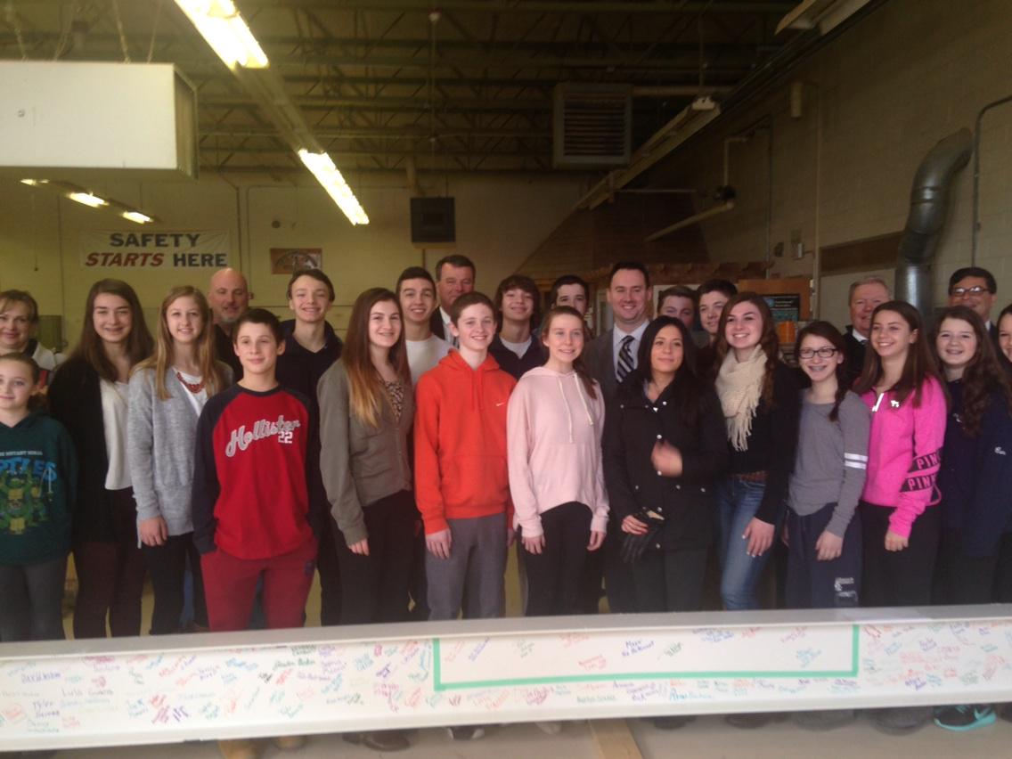 jarredhaas's tweet photo. MT @PeabodyMayor, City & School Officials, @higginshawks Ss & Staff sign a beam for the new school. http://t.co/PnzpESYbGw #peapub #highawk