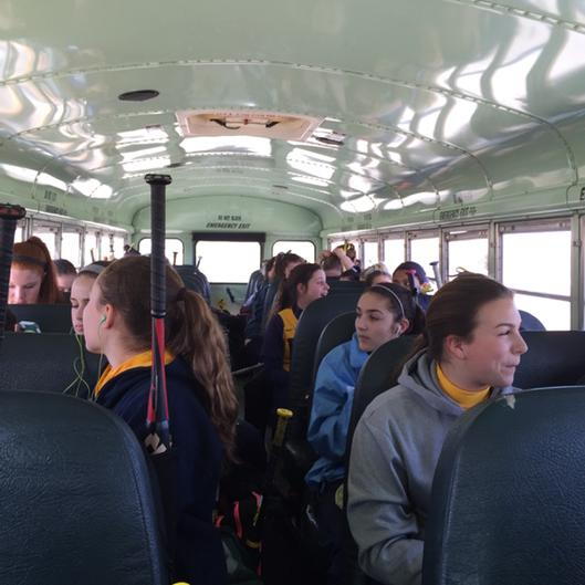 Amanda Knight tweet media