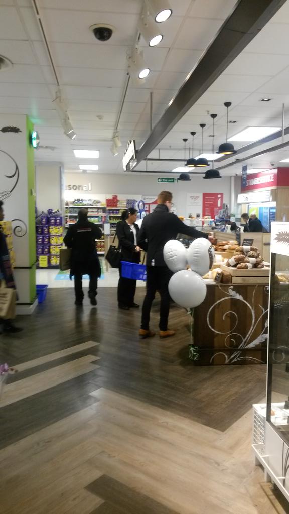 annabelayamnde's tweet photo. @euphoriumbakery # relaunch@ealingbroadwaytoday. http://t.co/u12XEBeJ8a