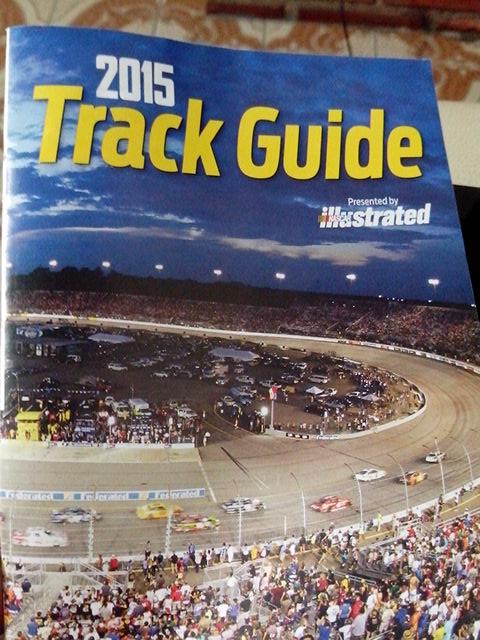 erickjornalista's tweet image. Welcome to my hands!!!! #Nascar #TrackGuide