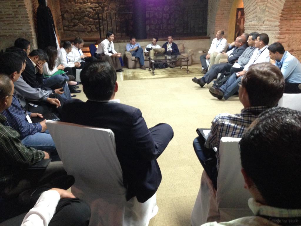 nazmanr's tweet image. Grupo de usuarios de #InforEAM de generación de electricidad. Gracias! #visualk #xpansivo2015