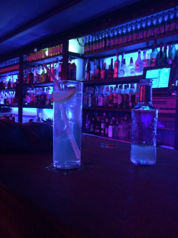 aelyisce's tweet photo. Got a surprise nuclear tonic bc the club is totally empty at 12:30 http://t.co/1jklOLQk8A