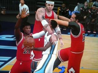 GMikes1337's tweet image. I&apos;d say there is no way this was going in. @NBA2K says &quot;sure it is, it&apos;s an and one too!&quot; #NotASimulation