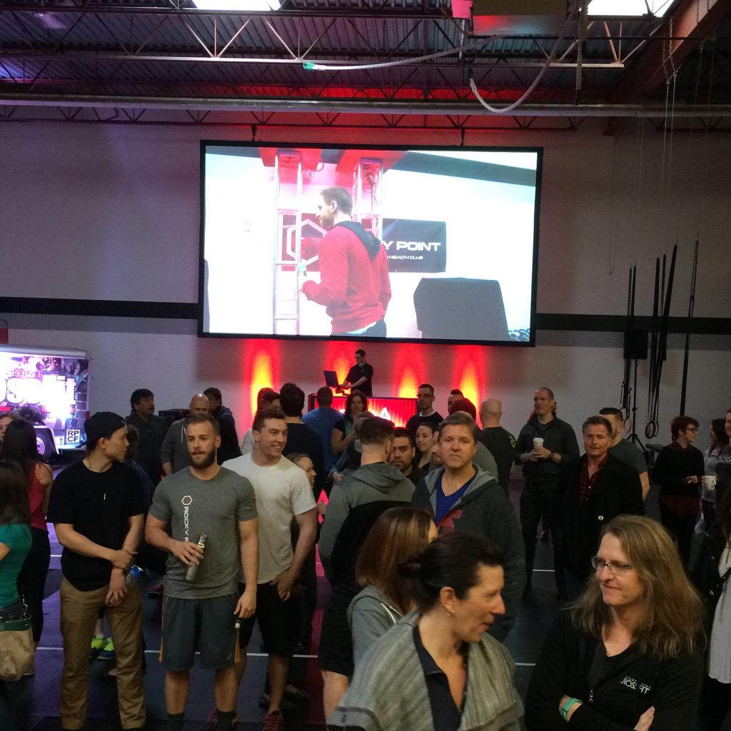ReebokCanada's tweet photo. @CrossFitGames 15.4 announcement in full effect at @RPCrossFit! #Community #CrossFitGames #MyOpenGoal http://t.co/Z0OzmLOlaM
