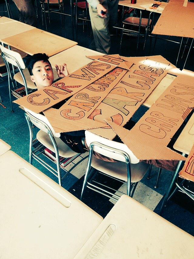 CityCollegeSGA's tweet photo. #SGA making signs for next weeks car wash http://t.co/vowHzE2zcZ
