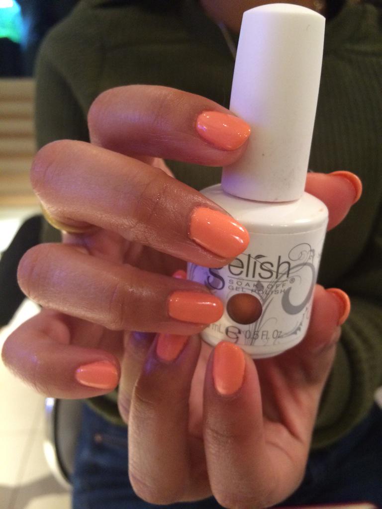 Nils_Nails's tweet photo. Girls all gelished and ready to boogie. Love you all x http://t.co/dd2Z4GIoW2