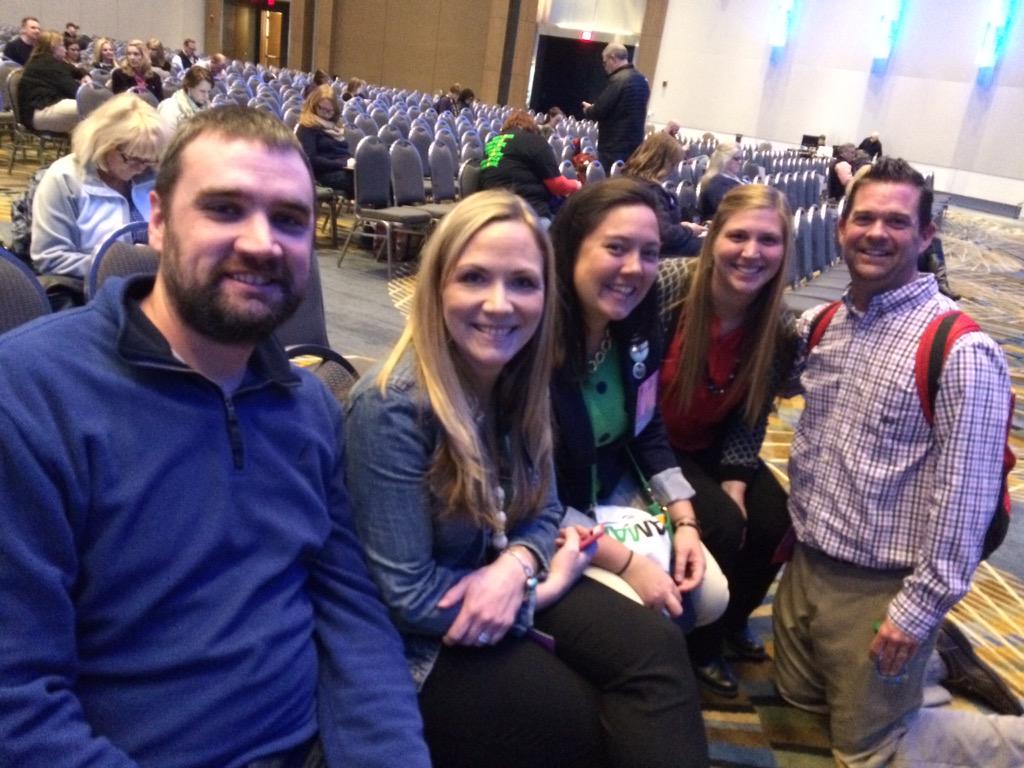 rsvoigt's tweet photo. Hanging w my #techbuds @winkelmike @WeverWorld @MissGalang @cairnsst90 @Techbradwaid at #macul15 http://t.co/kNjGMRcNdv
