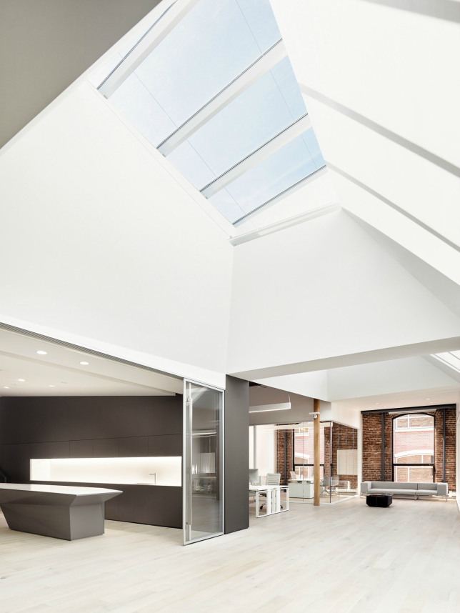 minimalissimo's tweet photo. Index Ventures offices by Garcia Tamjidi Architecture Design — 
http://t.co/74YgmLHfbk #minimalist #architecture http://t.co/96z3VH3Rl9