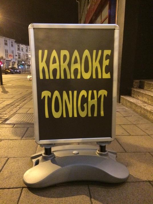 VUDUNorwich's tweet photo. Kings Karaoke at Bar X tonight! #karaoke #theweekendstartshere http://t.co/B6n94xUARX