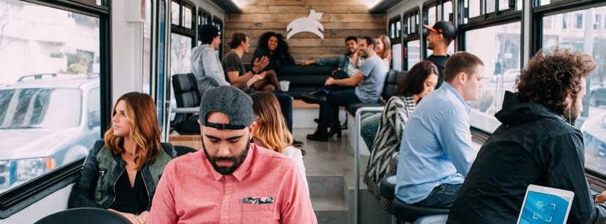 JdeQuebec's tweet image. San Francisco a maintenant une flotte d’autobus de luxe. Voudriez-vous de ce service ici? journaldequebec.com/2015/03/19/lea…