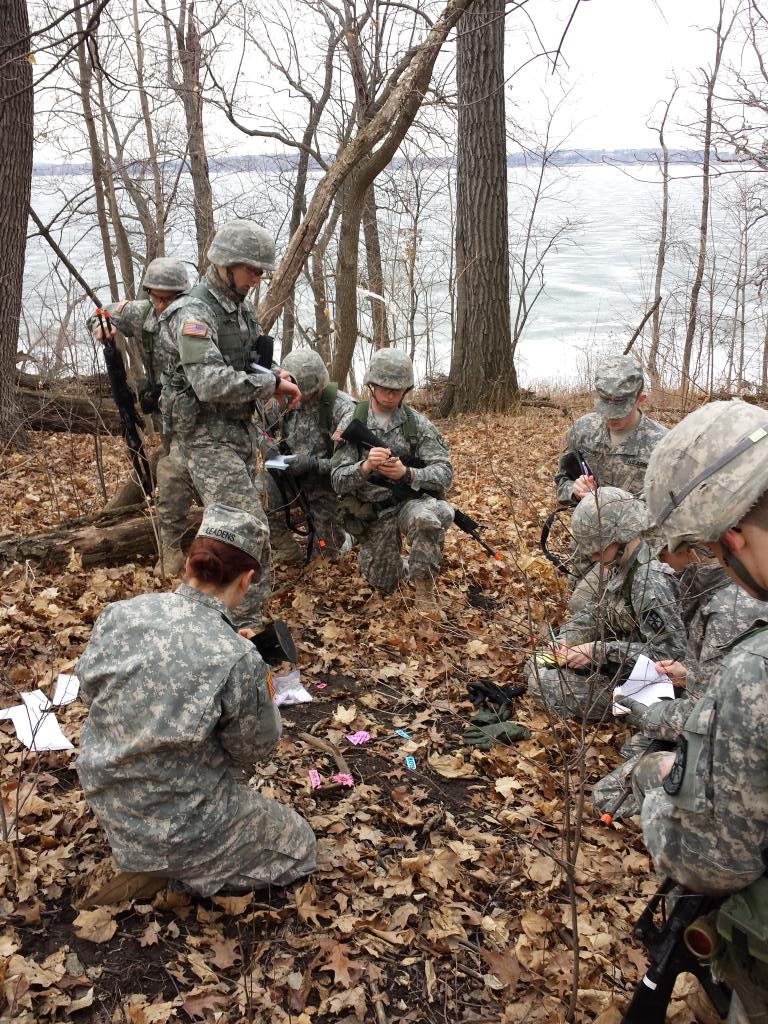 BADGERROTC's tweet photo. After a cold winter, Cadets took advantage of the warm weather to work on tactics and STX lanes today at lab. http://t.co/VKB6zwERvc