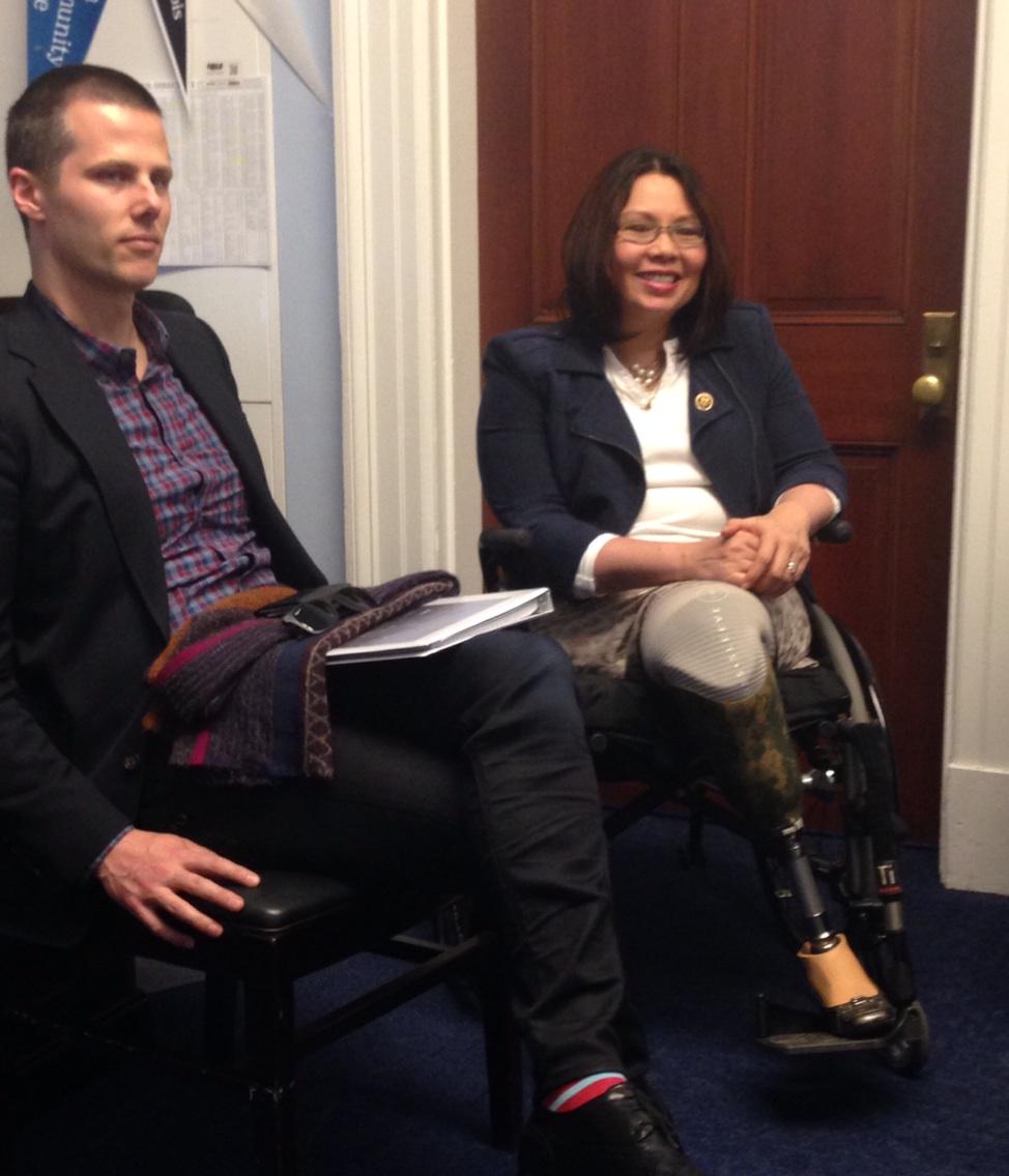 mbmoskowitz's tweet image. @UCBerkeley w/@SVLeadershipGrp CEOs talk Immigration &amp;amp; Patent Reform, Science $$ w/@RepDuckworth #USCompetitiveness