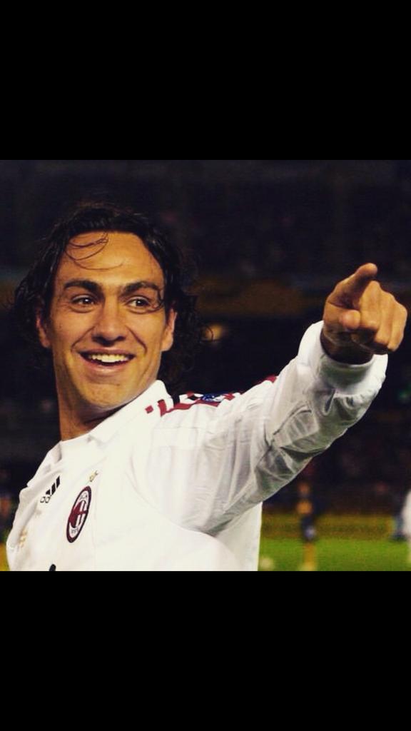 Happy birthday to the legend Alessandro Nesta      