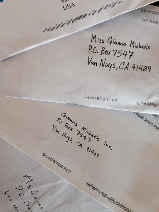 Replying to and sending all fan mail tomorrow. 😘 http://t.co/2PEuZiiqmt<a href="/tag/crownroyal"class="tags"><span>#crownroyal</span></a>