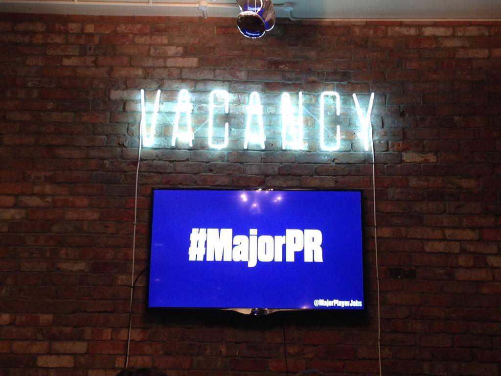 StoriesBar's tweet photo. Our head office PR team learnt tips from the top tonight from @Travelzoo_UK and @johnlewisretail! Thanks #MajorPR http://t.co/SmkpAGIugG