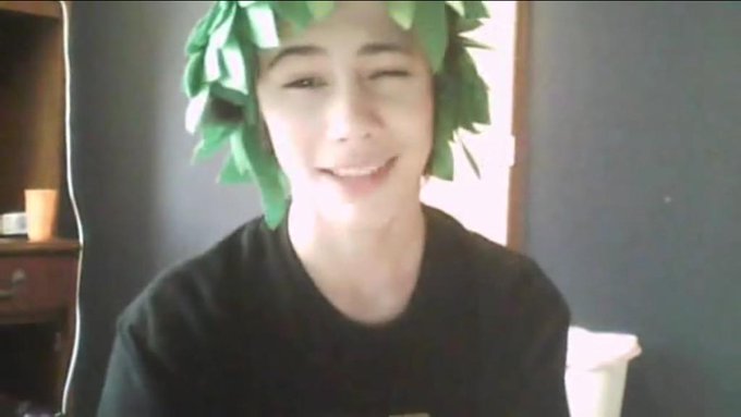 Watch Aaron Fuller's leaked NSFW photo on TwXstars