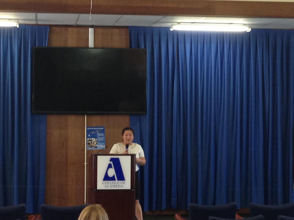COA_StudentLife's tweet photo. Dr. Amy Lee speaking at the public forum for #VPSS of COA. #highereducation http://t.co/5QPVrHknOl