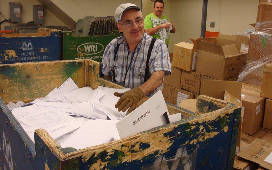 cbcasithappens's tweet photo. Federal cuts mean 50 jobs for developmentally disabled adults at risk #cdnpoli #OCAPDD http://t.co/ymDSixFKmC http://t.co/dzLEprxQ4J