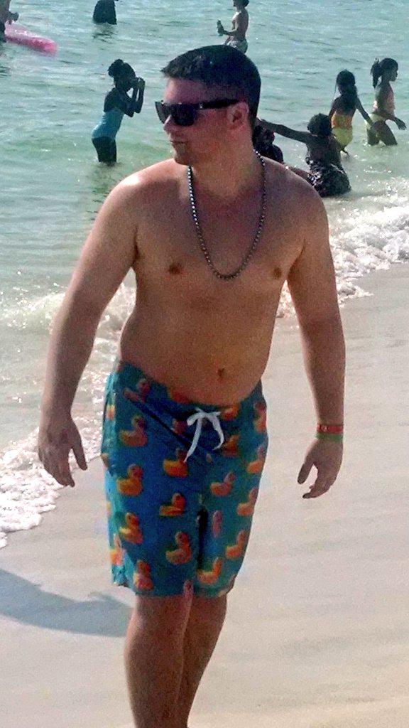 Krezztastic's tweet photo. Shared the Gospel with young, college @shelbyabbott out by La Vela today. He even sounded like you! #BigBreak15 http://t.co/pnOxCL439T