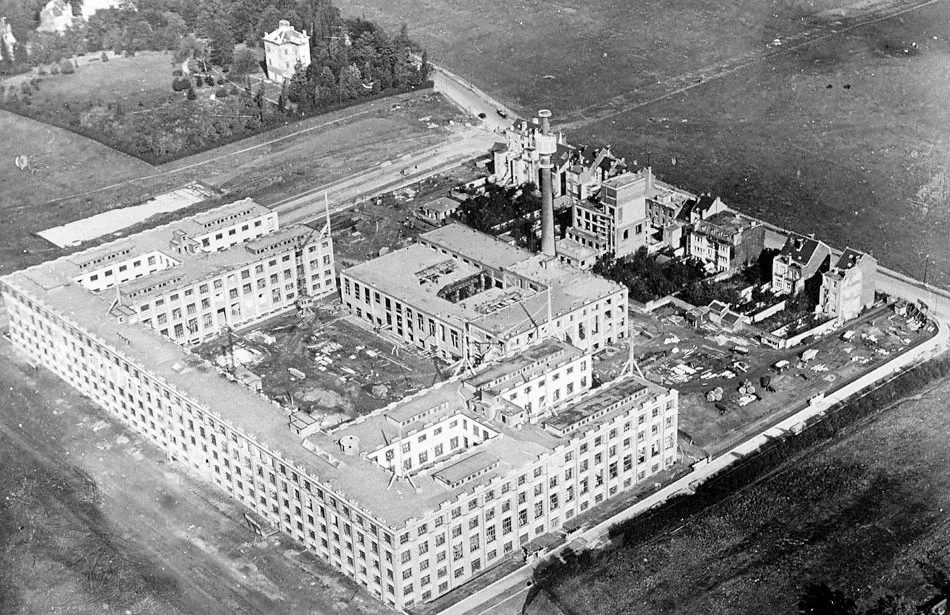 Le campus du #Solbosch <a href="/ULBruxelles/">Université libre de Bruxelles</a>  dans les années 20!
on.fb.me/1zj1CZJ