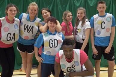 <a href="/LPNetball/">Laurel Park NC</a> sure @willow1871 will be up for this as will the <a href="/LoddonValleyLC/">Loddon Valley</a> #VIPERS !!! Shown here! <a href="/GetBerksActive/">Get Berkshire Active</a>
