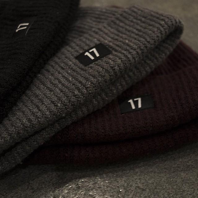 lessoneseven's tweet photo. .@NHLFlames can you let #Bouma know that we have him covered for headwear? #lessoneseven #yyc http://t.co/CCoaGGjyoT