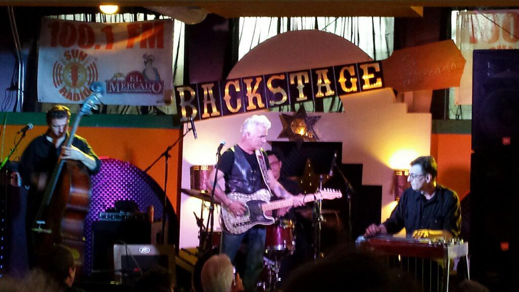 TheLonesomeBand's tweet photo. The miraculous Dale Watson at El Mercado on S 1st. #KDRP #SUNRADIO http://t.co/LVKsp9bUId