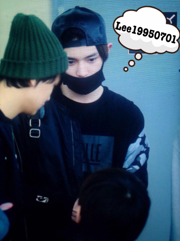 【2015.03.19.Seoul to Taiwan Preview】Why not use the black mask that I gave you...I just saw other members used that！！