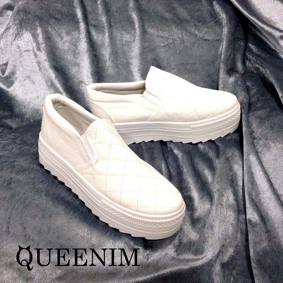 QueenimShop's tweet image. พร้อมส่ง ถ่ายรูปจากสินค้าจริง
วัสดุ : ผ้าใบ ส้นมัฟฟิน แบบใหม่
สี : ขาว
เบอร์ : 39
ราคา : 420 บาท