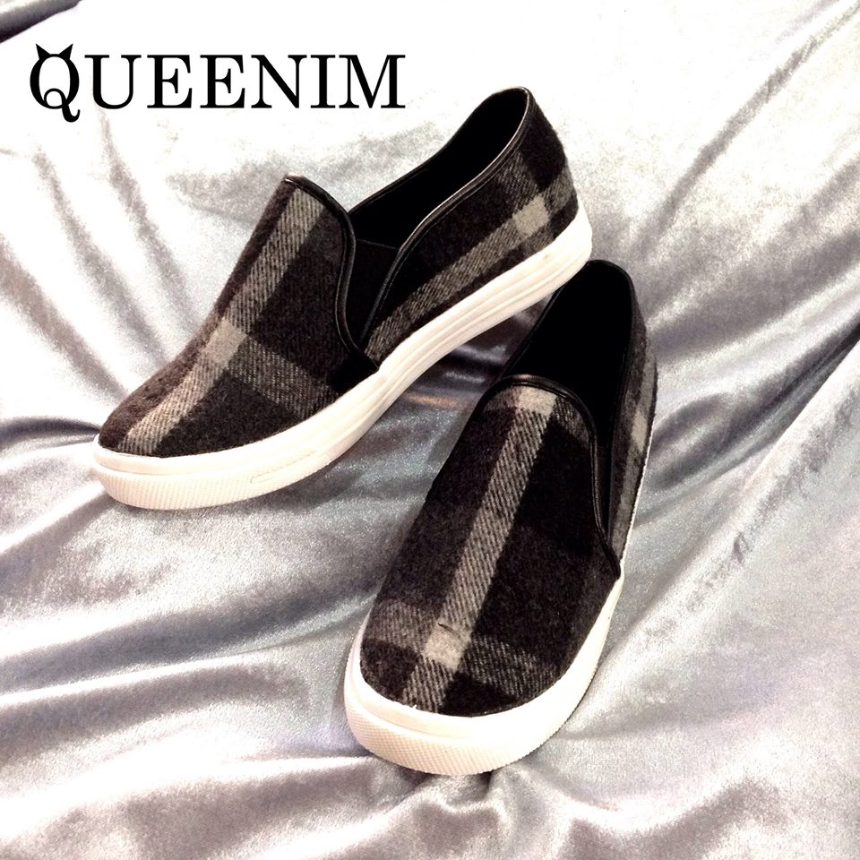 QueenimShop's tweet image. พร้อมส่ง ถ่ายรูปจากสินค้าจริง
วัสดุ : หนัง PU บุผ้า
สี : ลายสก๊อตดำ
เบอร์ : 37 38 39
ราคา : 460 บาท